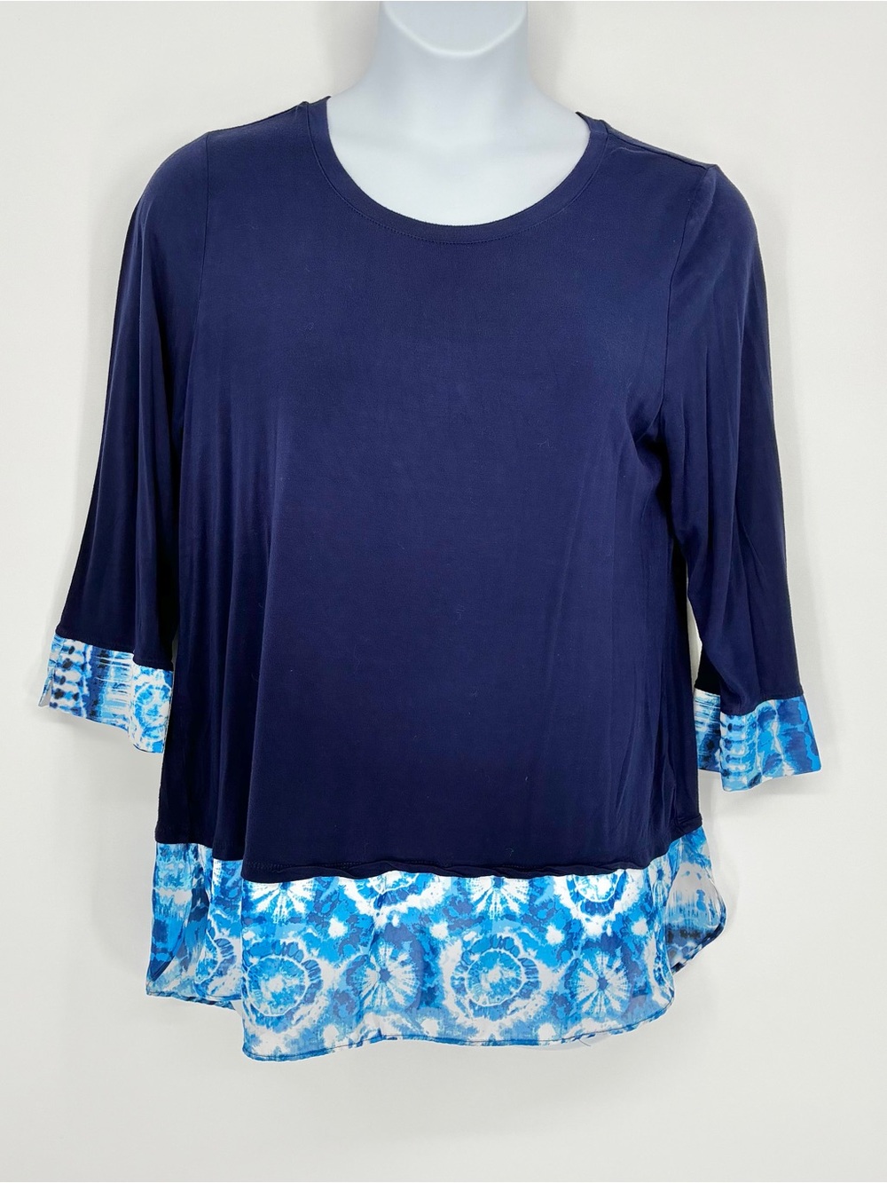CJ Banks Navy Tie Dye Chiffon Hem Tunic Top 3/4 Sleeve Size u1X XL
